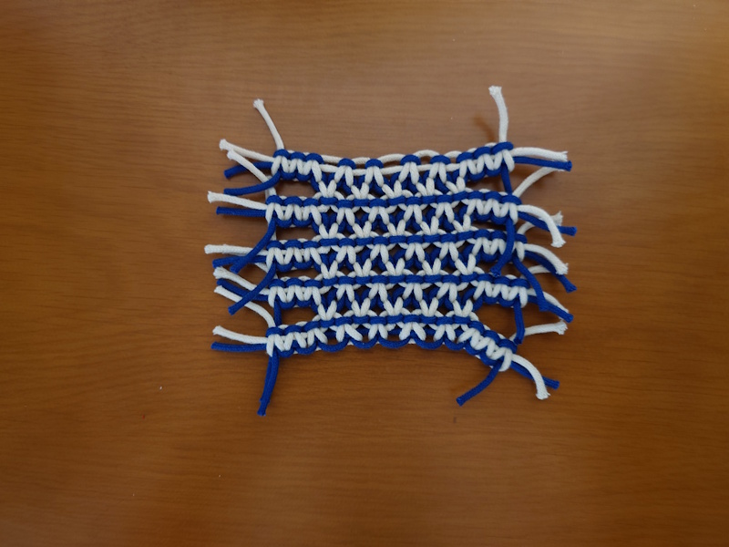 青いコースター